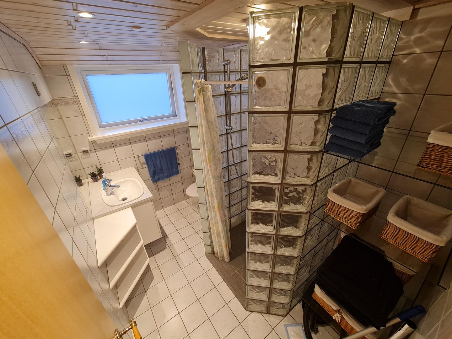 Kamar til leigu (kamar C)