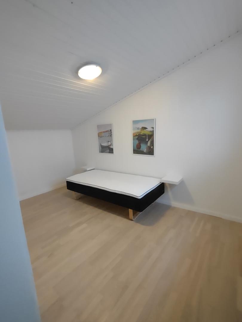 Sethús í Hoyvík til leigu 4 kømur.