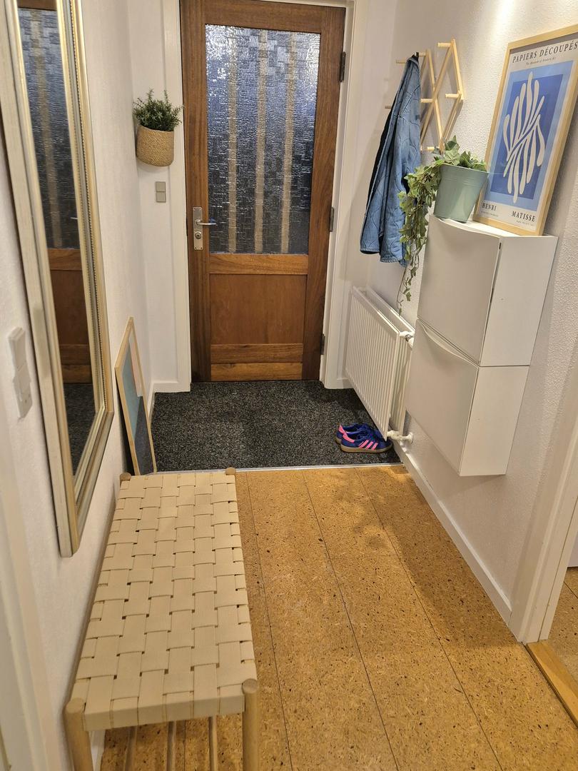 Kjallaraíbúð í Hoyvík (møblerað)