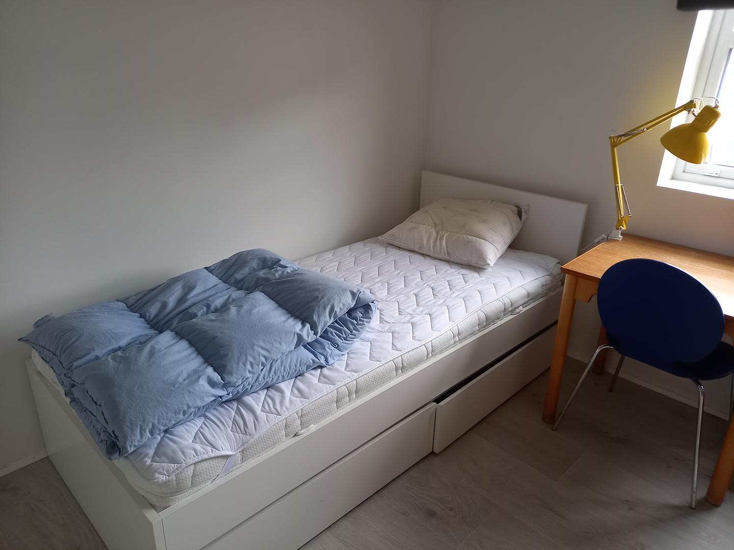 Hugnaligt kamar í friđarligum umhvørvi.