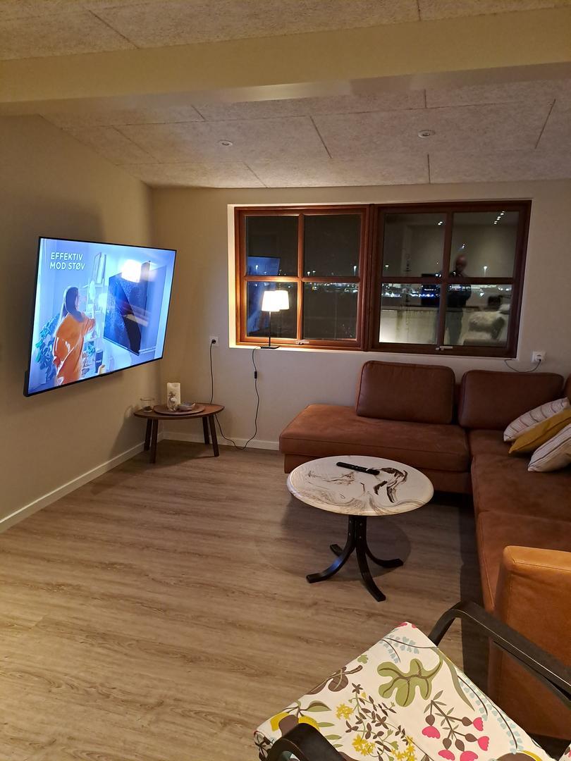 Ovara hædd av húsum í Hornabø