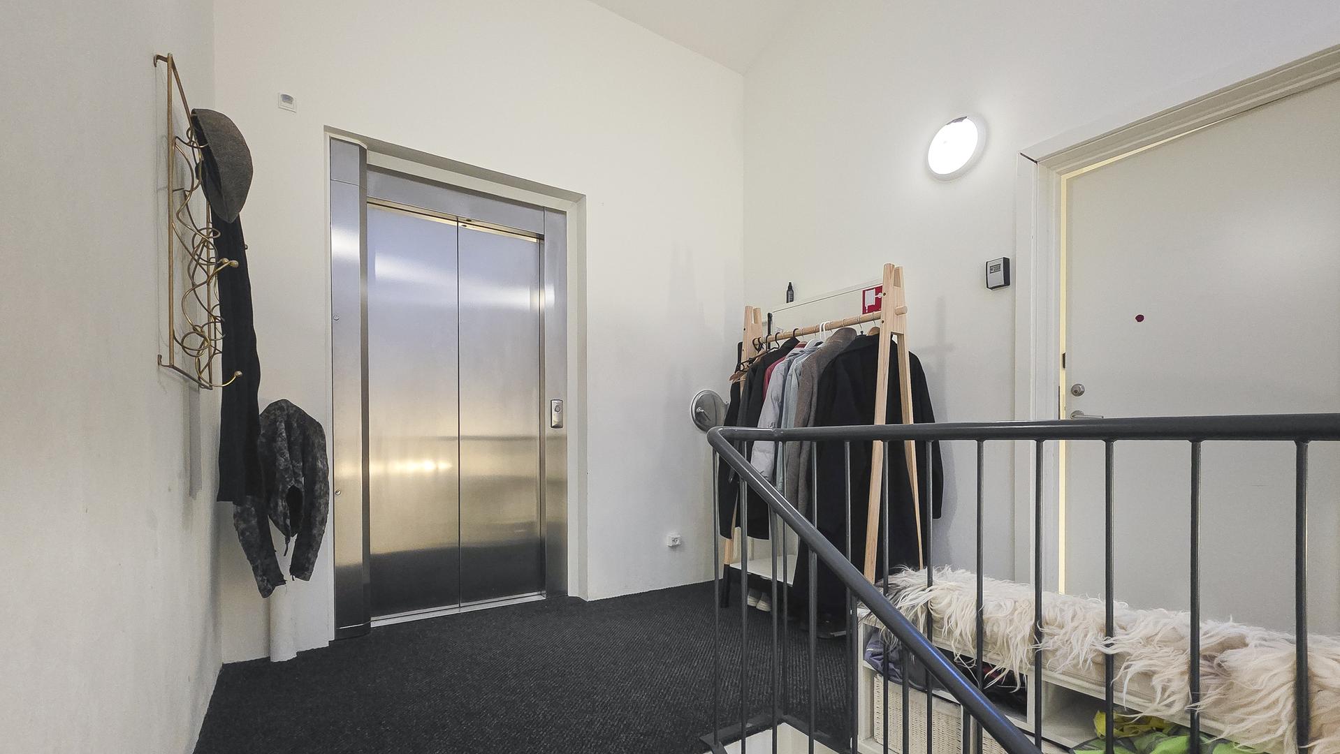 Penthouse íbúð Undir Kongavarða