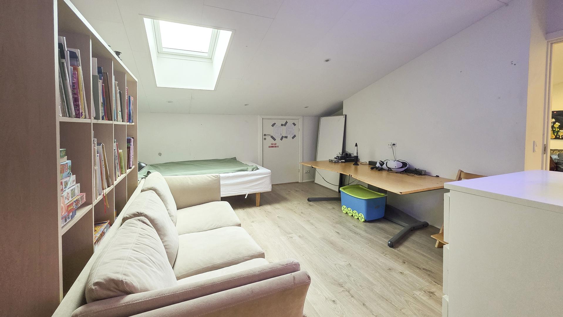 Penthouse íbúð Undir Kongavarða