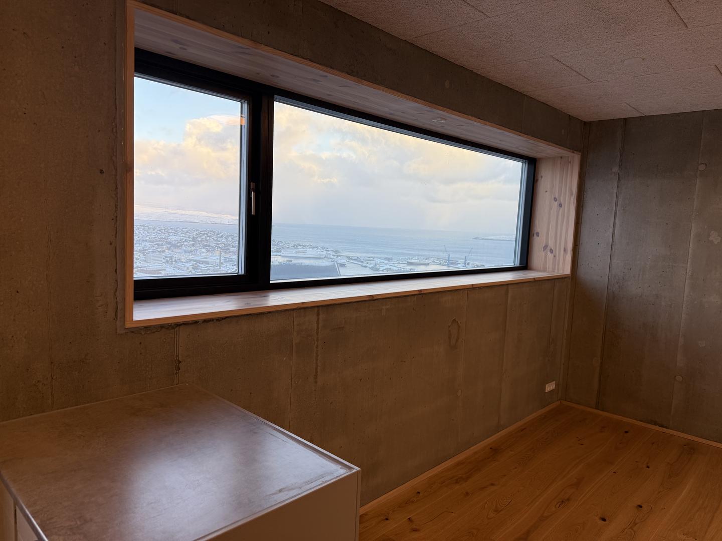 ÍBÚÐ VIÐ KLINGURSTJØRN TIL LEIGU