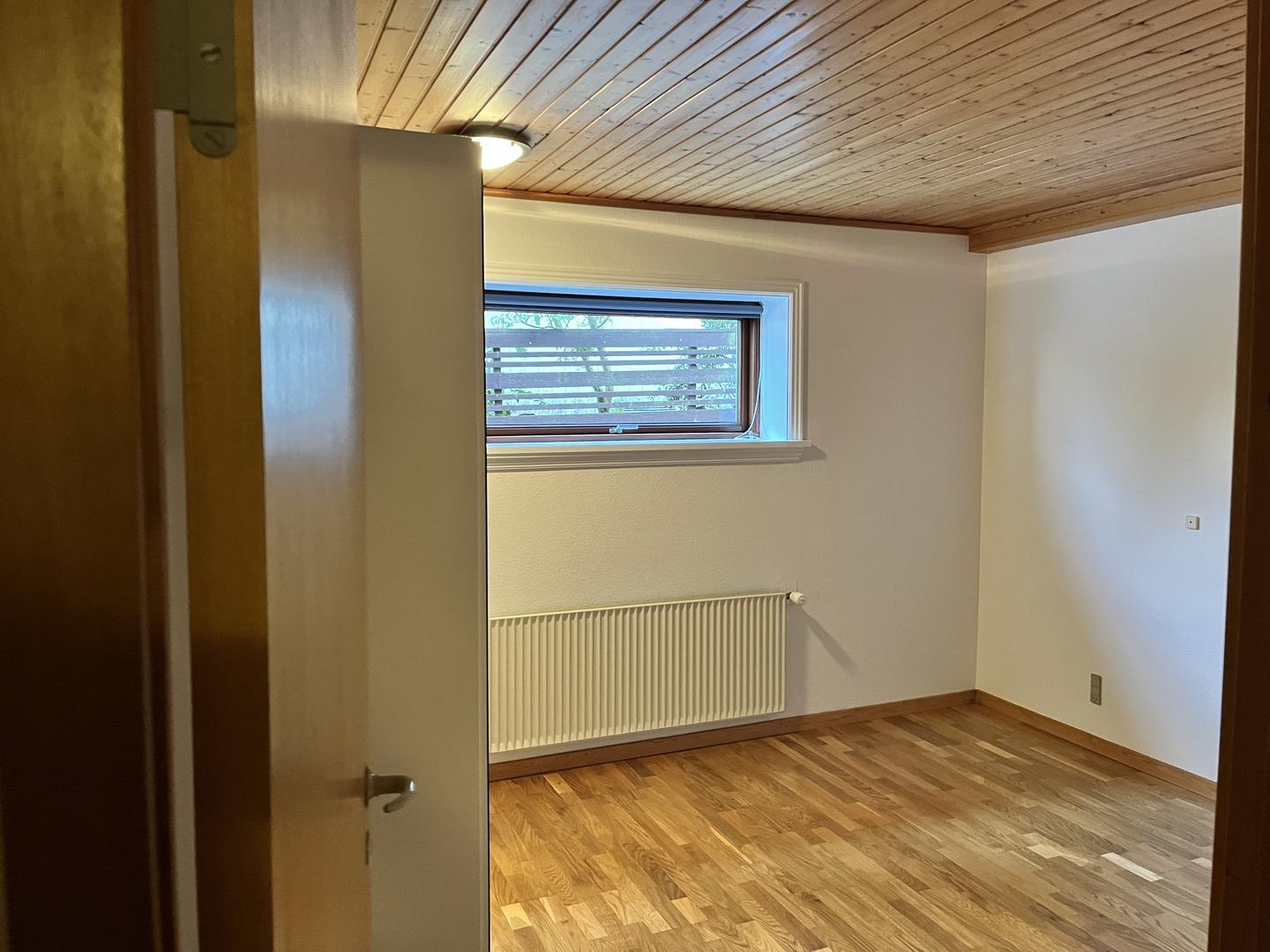 Kjallaíbúð