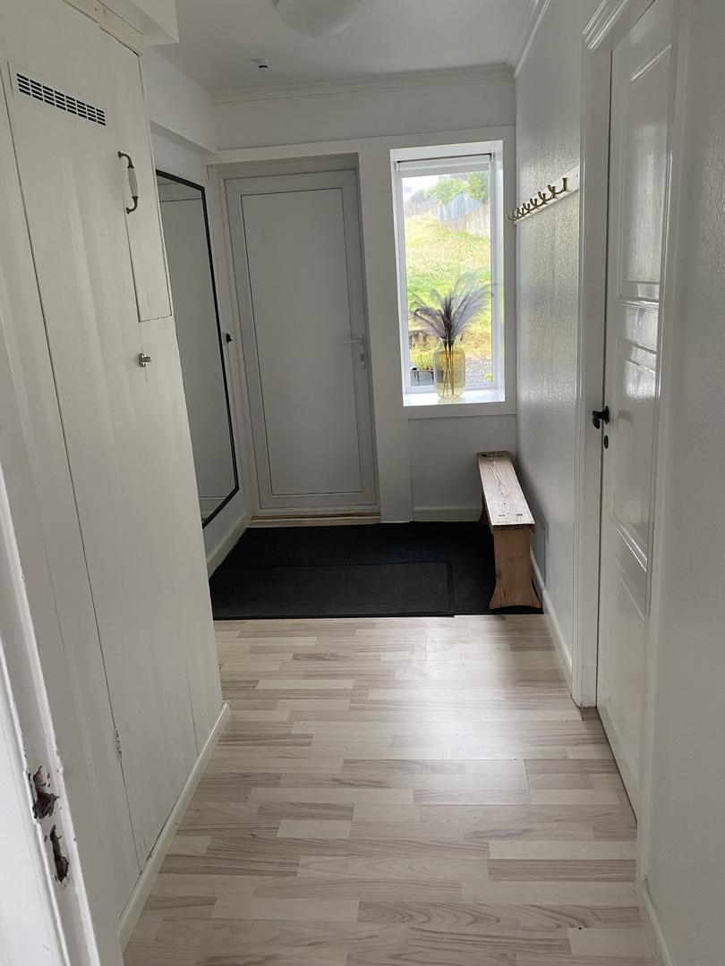 Hugnalig og ljós kjallaraíbúð á Argjum