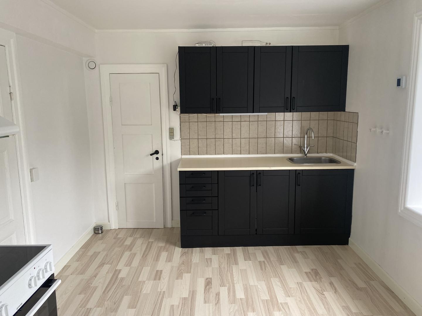 Hugnalig og ljós kjallaraíbúð á Argjum