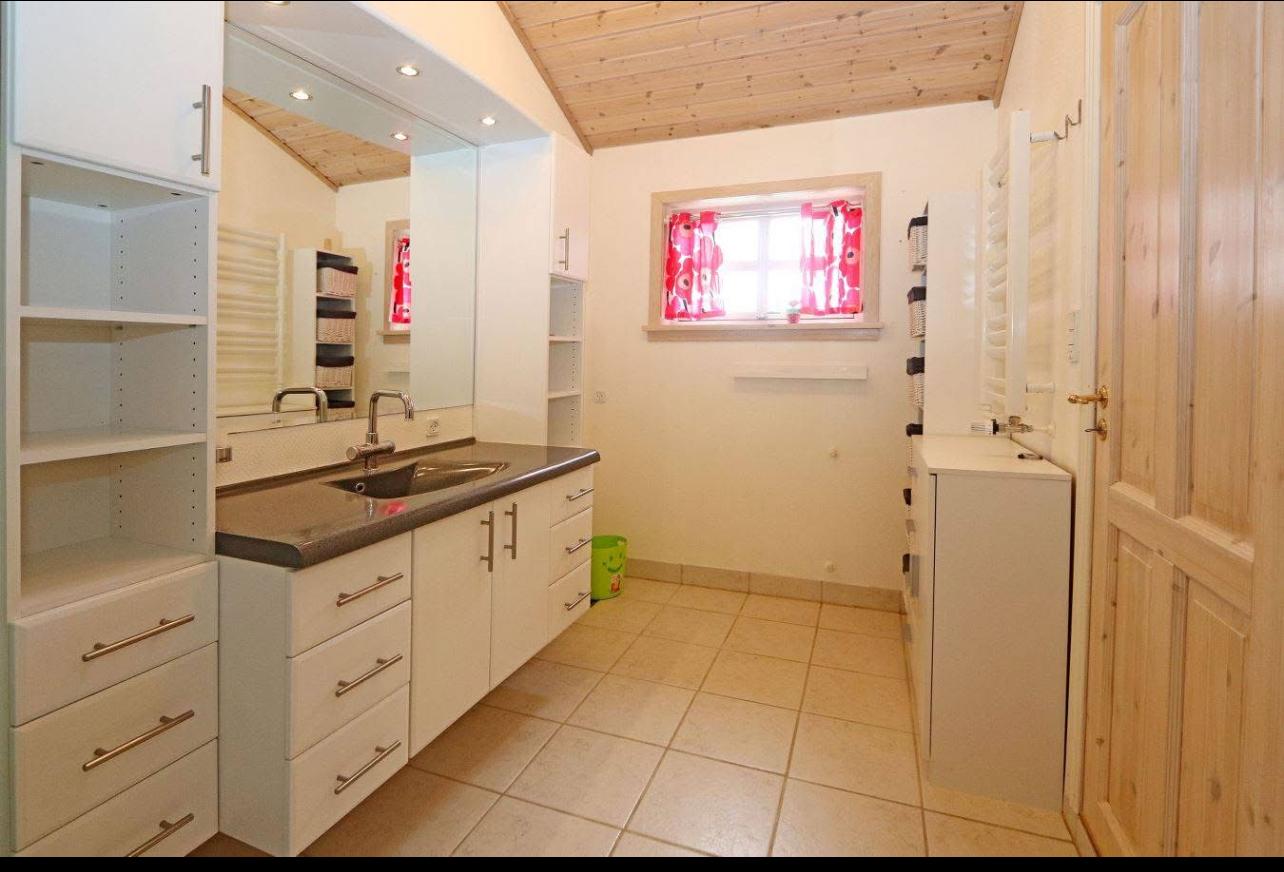 Kamar til leigu á Toftum