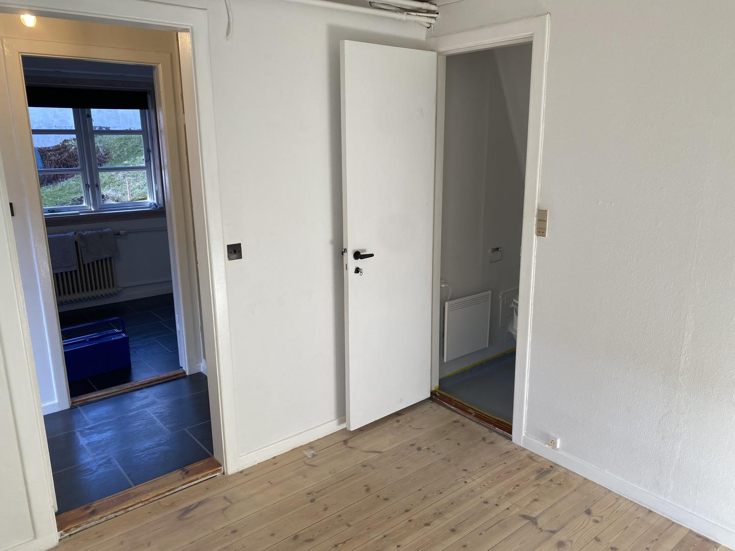 Kjallaraíbúð í eysturbýnum í Havn