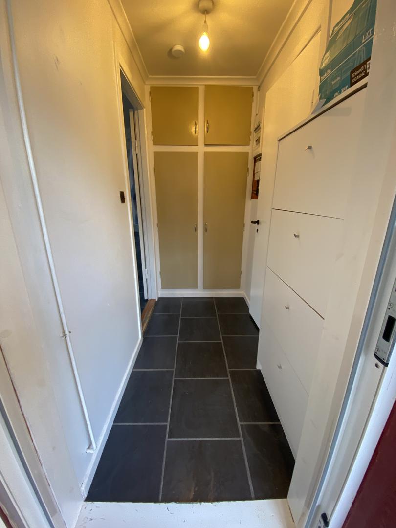 Kjallaraíbúð í eysturbýnum í Havn