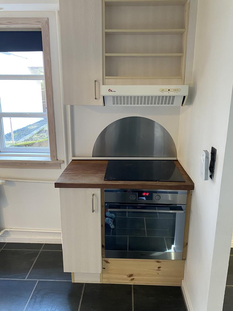 Kjallaraíbúð í eysturbýnum í Havn