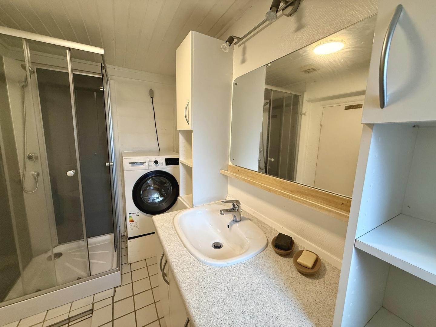 Rúmlig íbúð til leigu á Velbastað