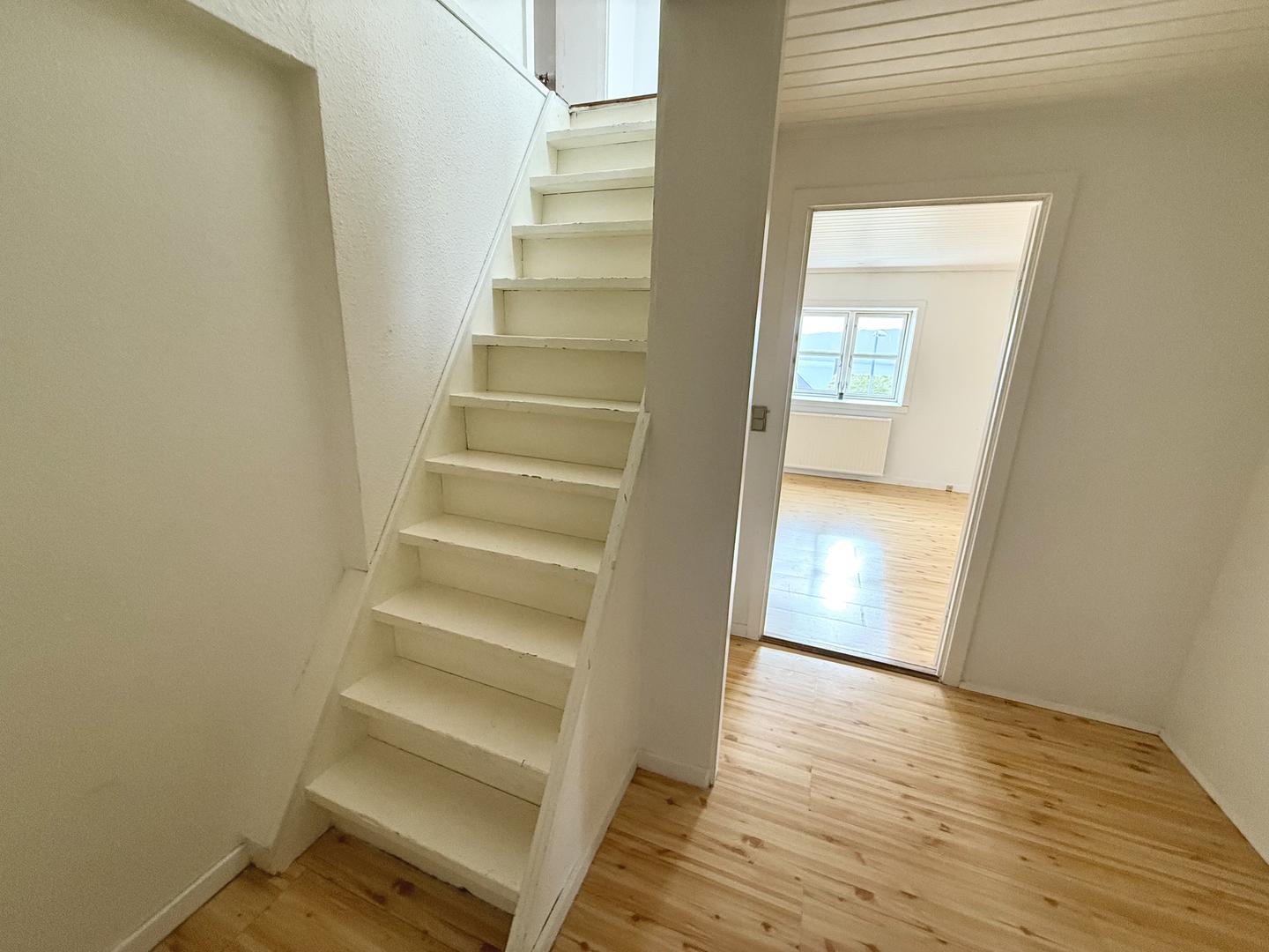 Rúmlig íbúð til leigu á Velbastað