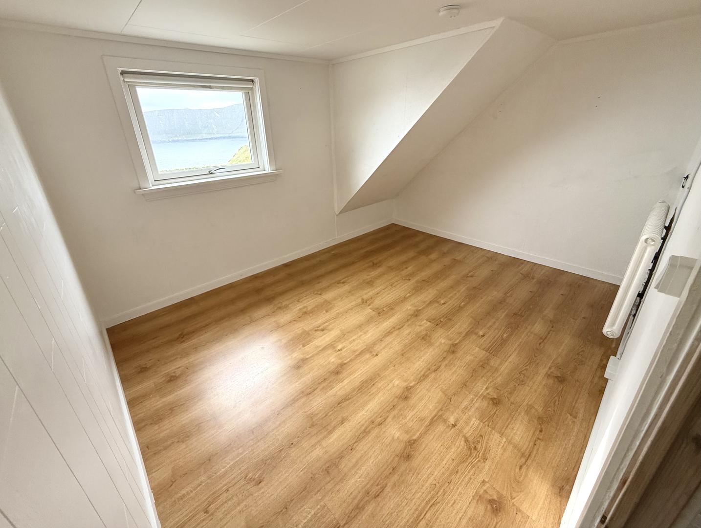 Rúmlig íbúð til leigu á Velbastað