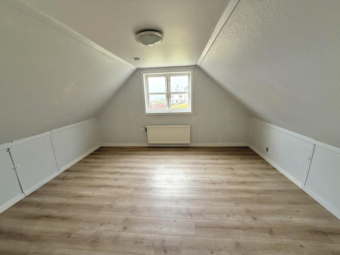 Rúmlig íbúð til leigu á Velbastað