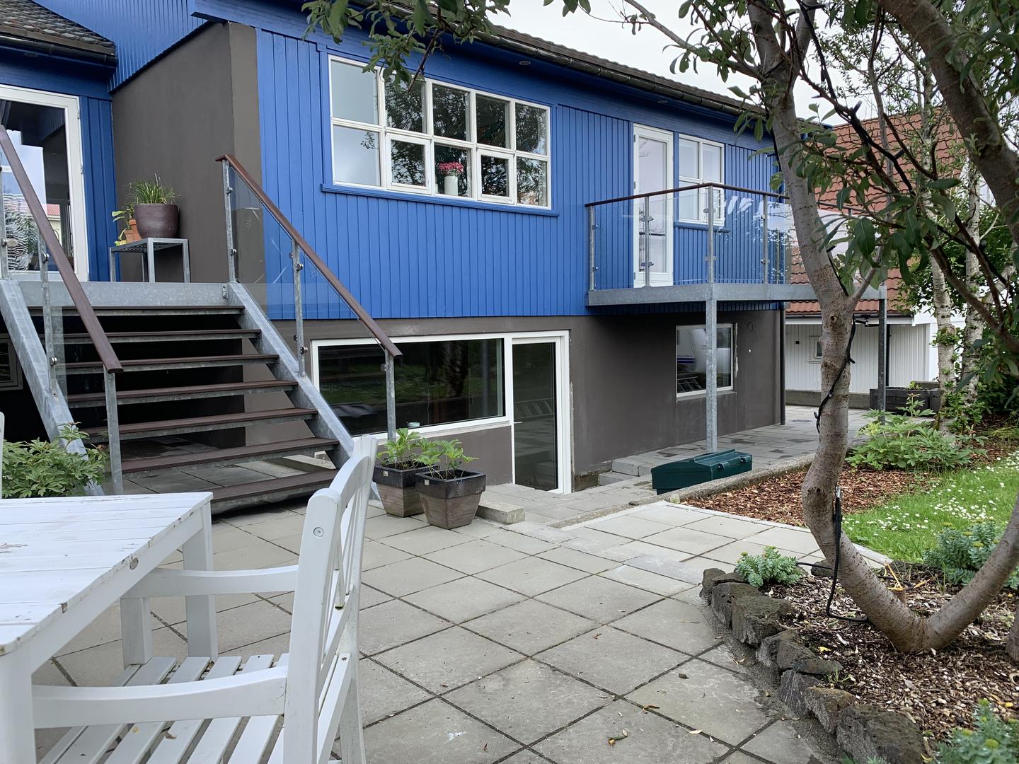 Kjallaríbúð í Hoyvík