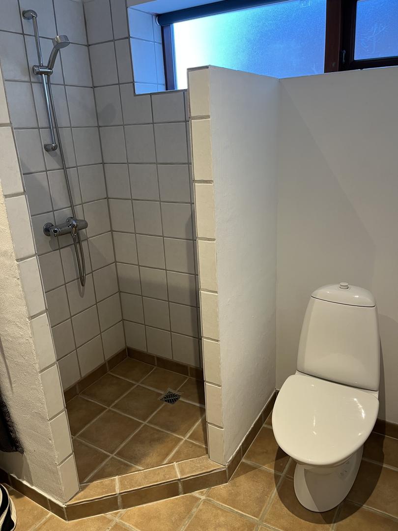 Rúmligt kamar í Havn til leigu