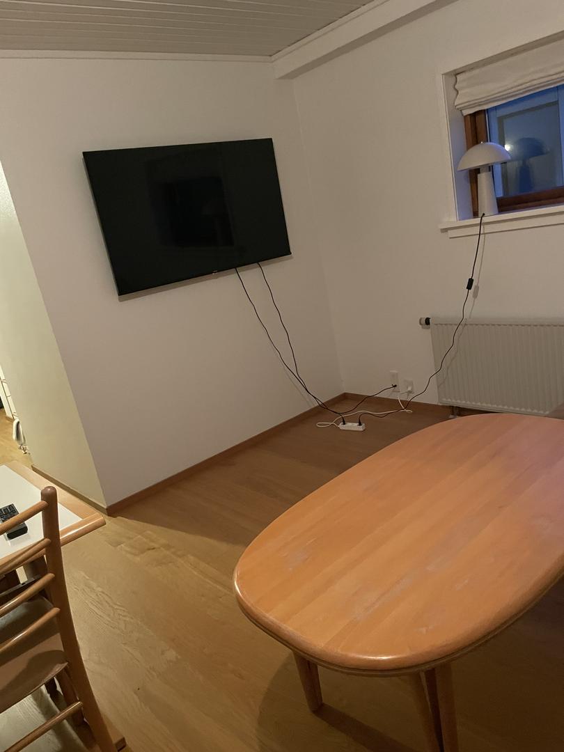 Møblera íbúð á 70m2