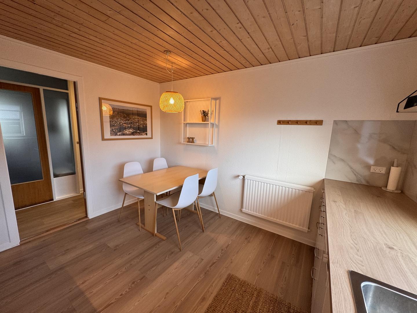 Íbúð í eysturbýnum v/havútsýni, 2 kømur