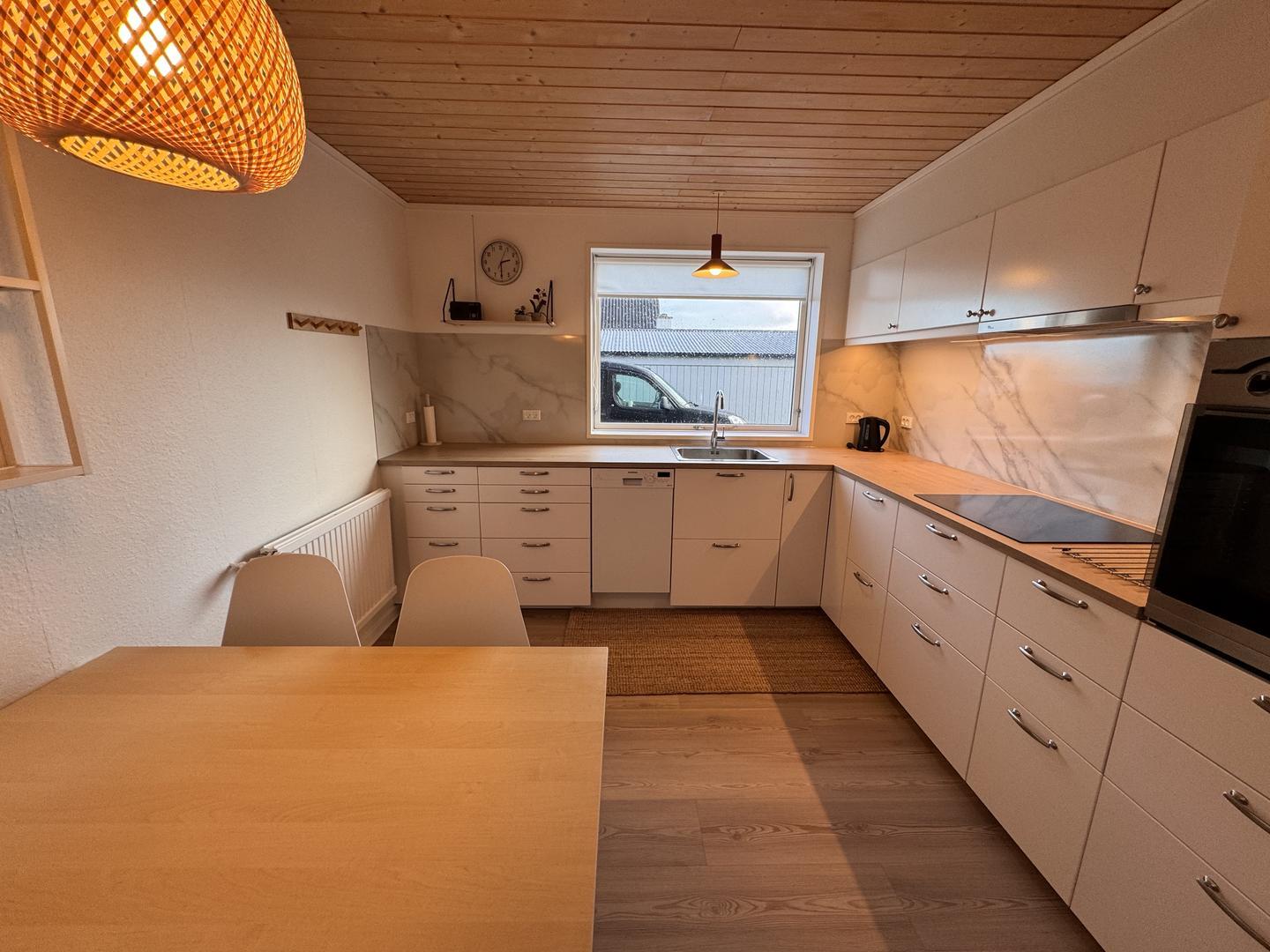 Íbúð í eysturbýnum v/havútsýni, 2 kømur