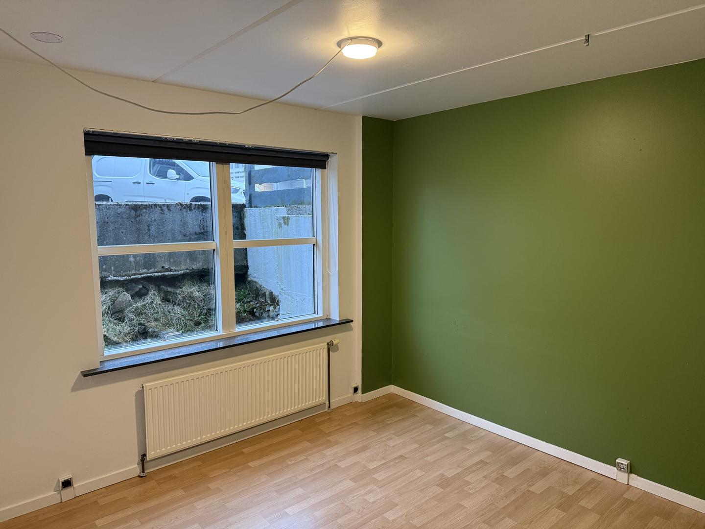 65 m2 Íbúð í Hoyvík til leigu 2 kømur