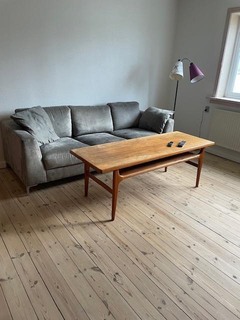 Rúmlig íbúð til leigu mitt á Tvøroyri