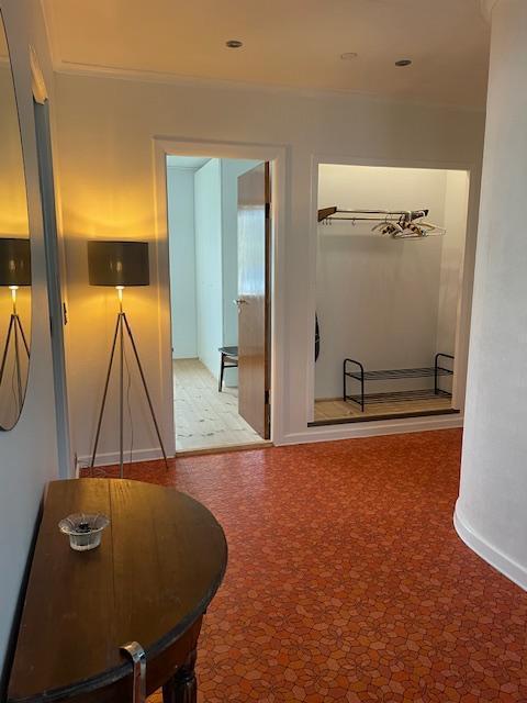 Rúmlig íbúð til leigu mitt á Tvøroyri