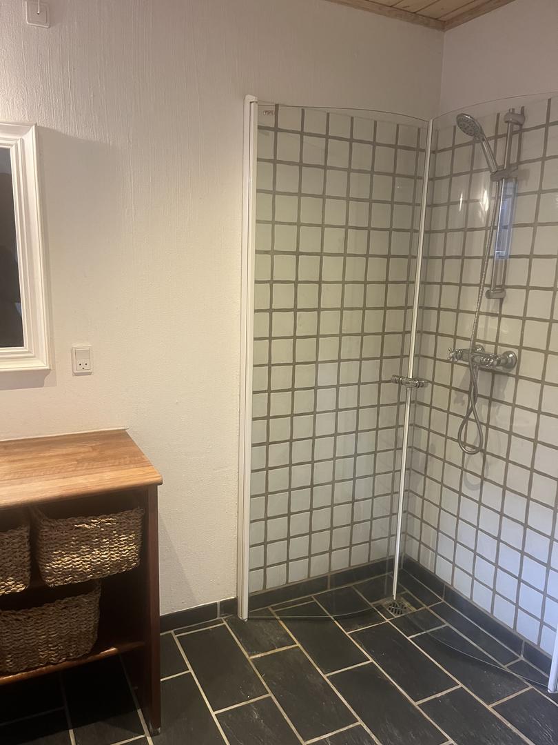 Ljós rúmlig íbúð við fantastiskum útsýni