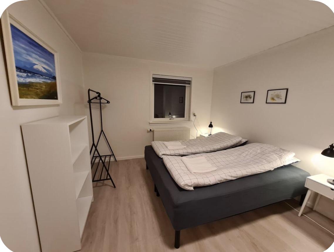 Rúmlig íbúð í vesturbýnum í Havn