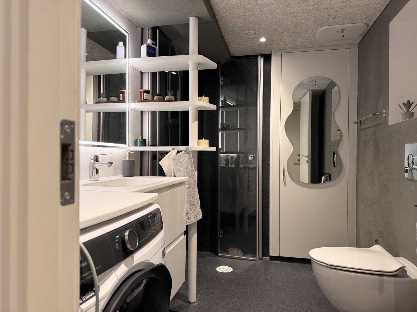 Nýggj íbúð mitt í býnum til leigu fram til 30. Apríl 2026