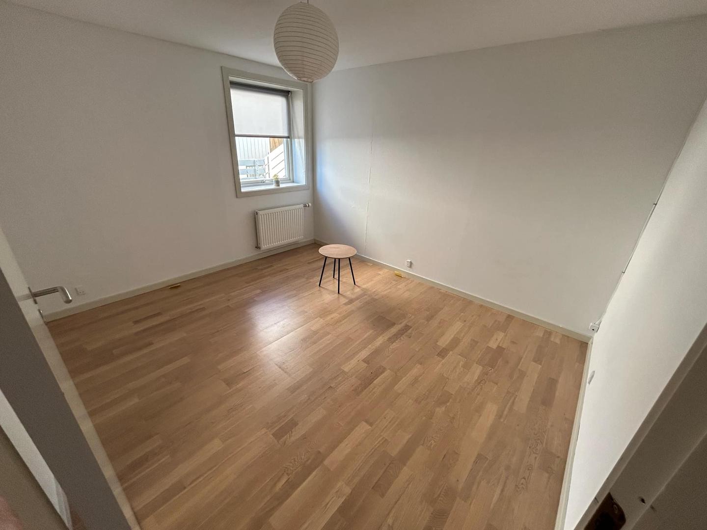 Ljóst og gott kamar á Argjum