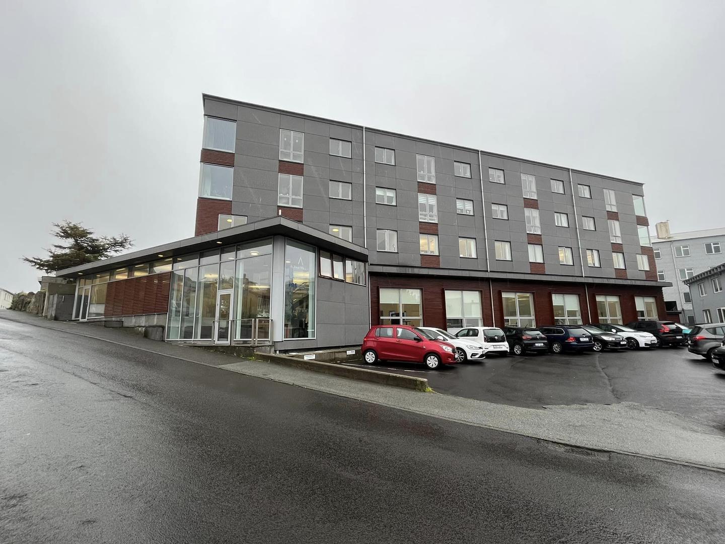 Ljós og góð íbúð mitt í Tórshavn