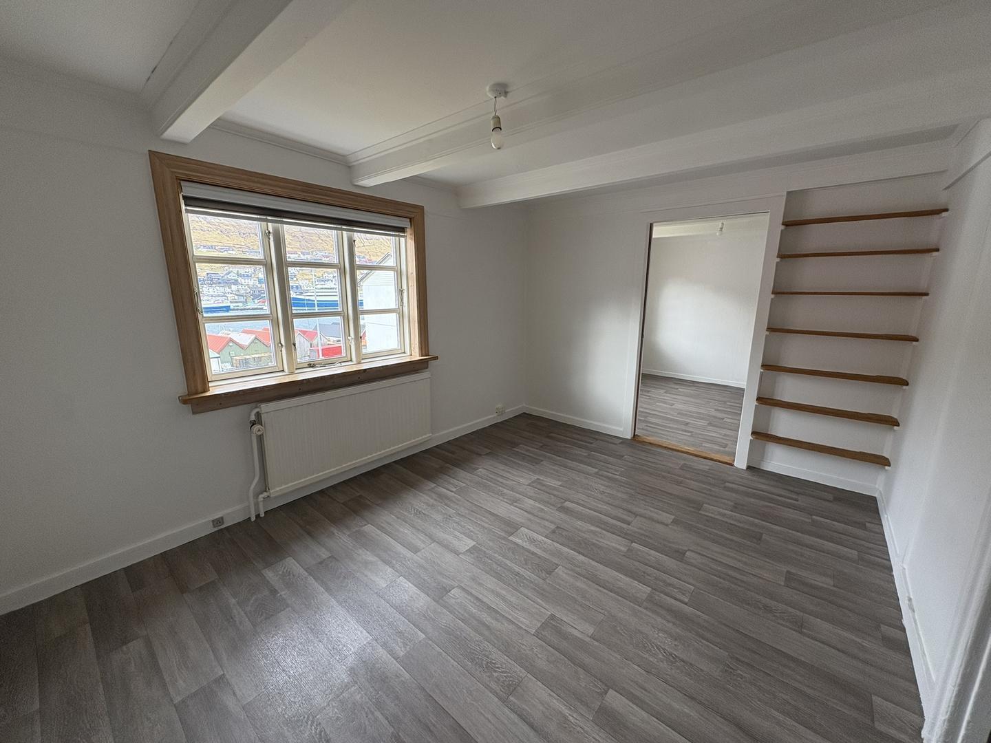 Tvíhús í Klaksvík til langtíðarleigu – áleið 65 m²