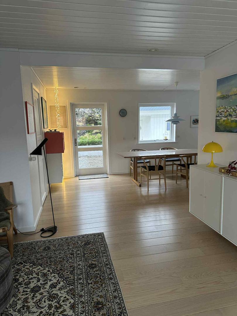 Familjuvinarligt heim í Hoyvík