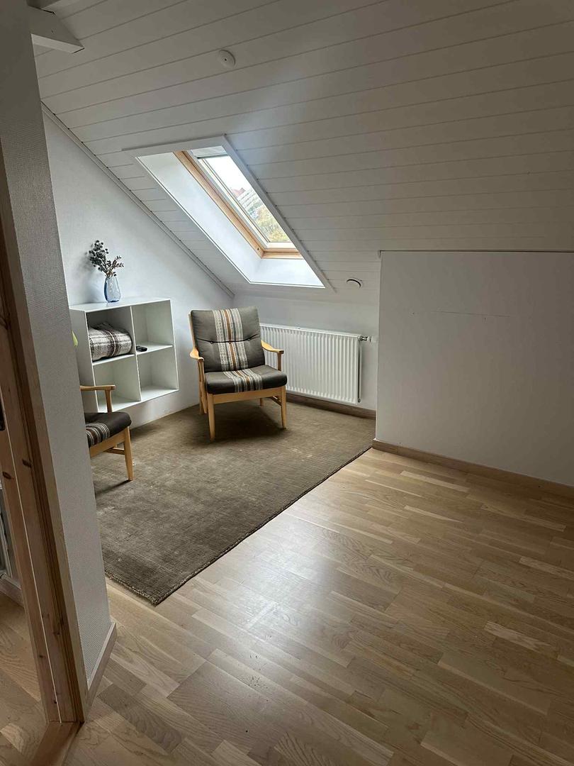 Familjuvinarligt heim í Hoyvík