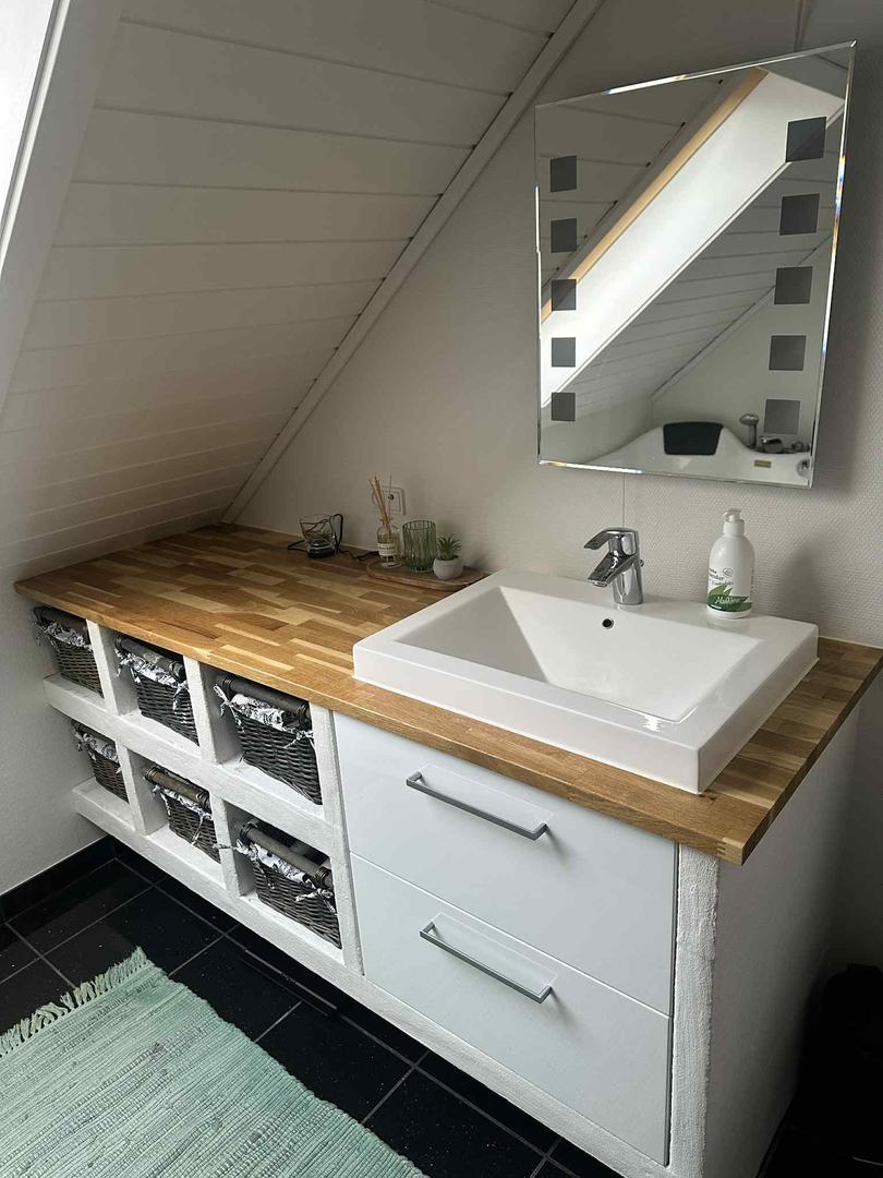 Familjuvinarligt heim í Hoyvík