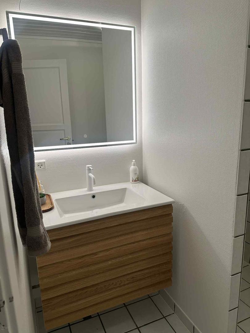 Familjuvinarligt heim í Hoyvík