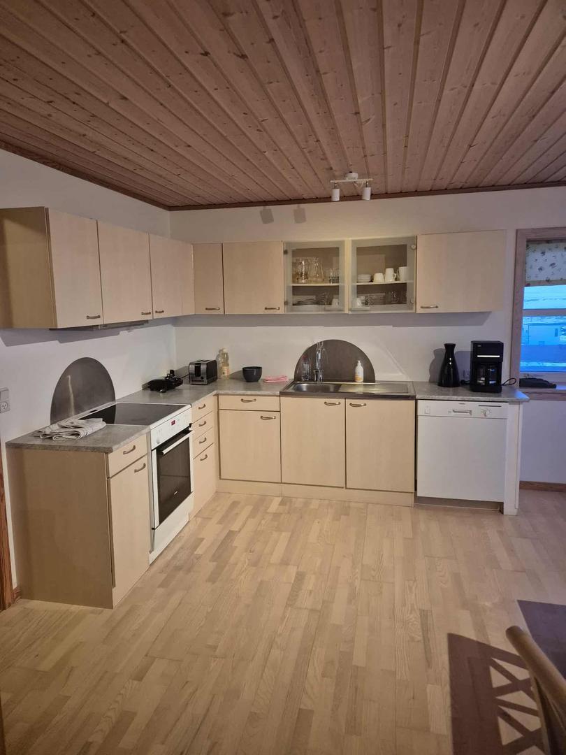 Stór og rúmlig íbúð við góðum útsýnið