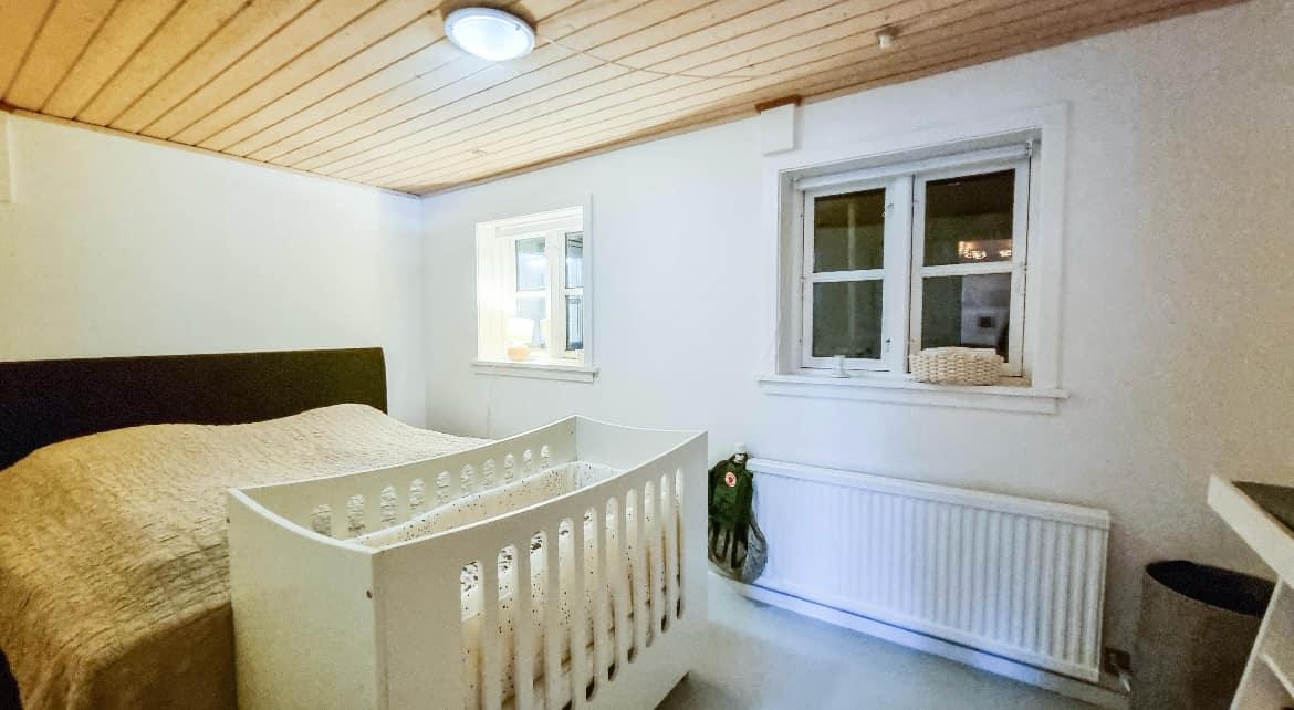 Stór kjallaraíbúð í vesturbýnum til leigu