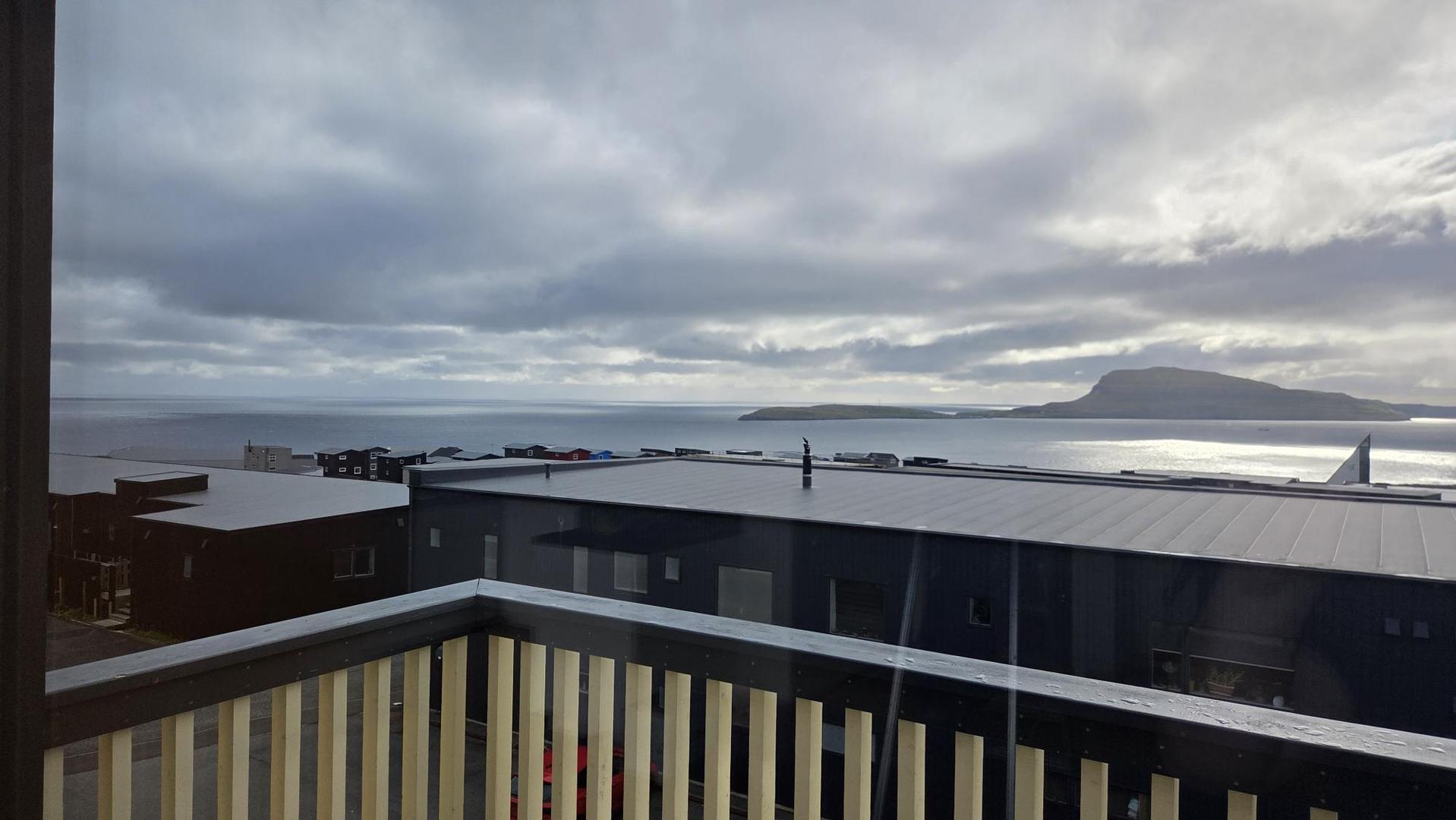 Hugnalig íbúð við góðari útsikt í Hoyvík